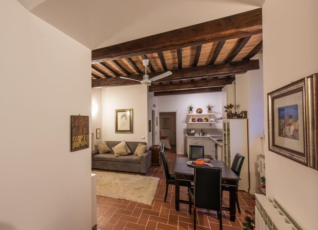 Vermaaten Boutique Suites Emerald Todi Kültér fotó