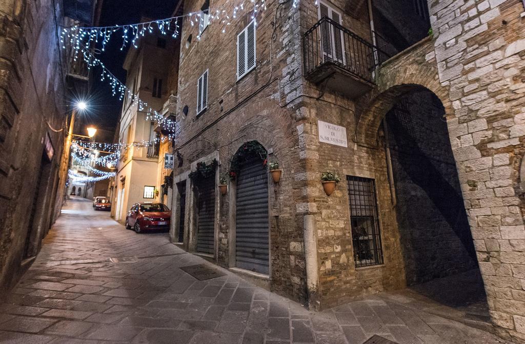 Vermaaten Boutique Suites Emerald Todi Kültér fotó